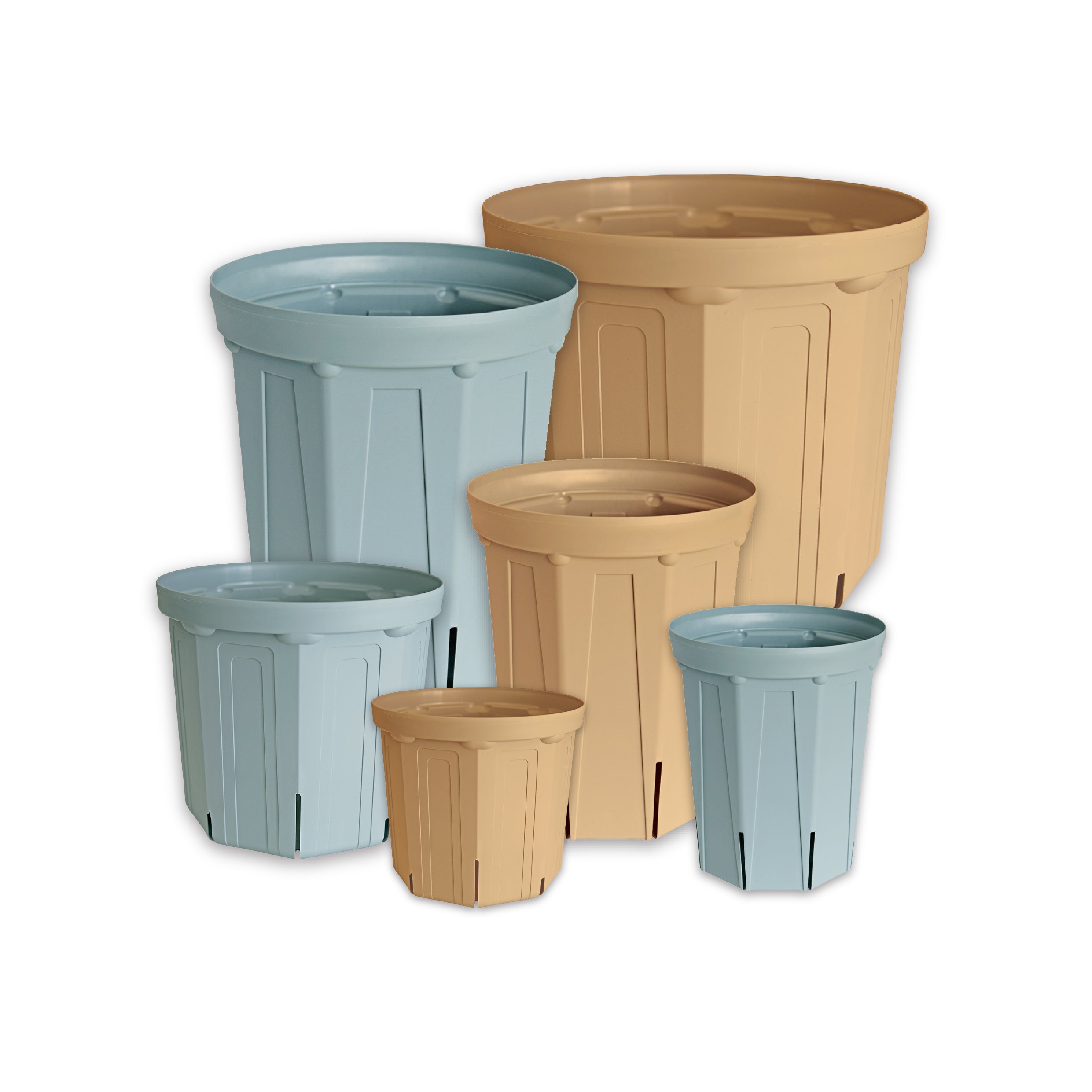 シルバーグレーとベージュオークルのスリット鉢の写真